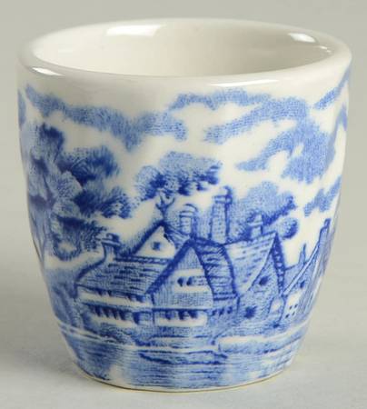 English Scenery Blue (Lion Backstamp, Swirl) Single Egg Cup