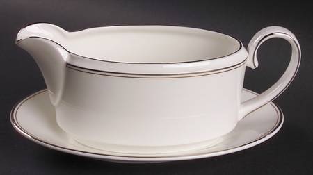 Fidelity Gravy Boat & Underplate