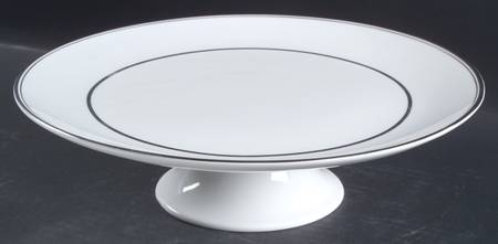Fidelity 10" Diameter Pedestal Cake Stand