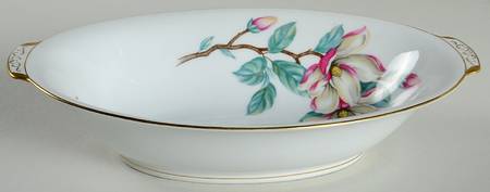 Magnolia 10" Oval Vegetable Bowl