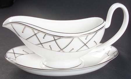 Merrill Gravy Boat & Underplate