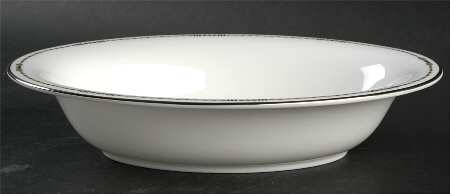 Basque 9" Oval Vegetable Bowl