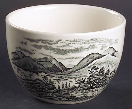 Romantic England Black Open Rice/Sugar Bowl