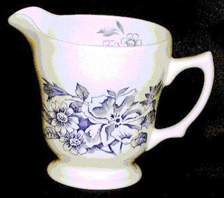 Hedgerow Blue Creamer