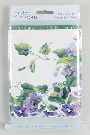 Sweet Violets Wallpaper Border