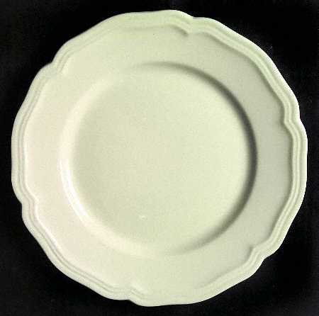 Baroque (Portugal) Luncheon Plate