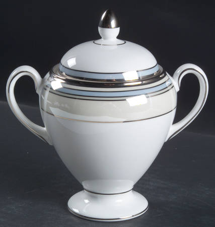 Lustreware Accessories Globe Shape Sugar Bowl & Lid by Wedgwood