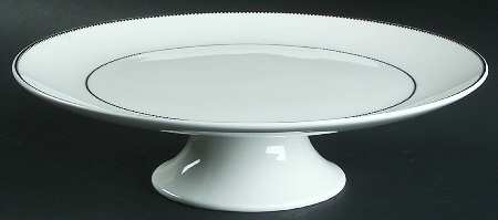 Blanc Et Noir 10" Diameter Pedestal Cake Stand