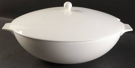 Jasper Conran (Bone, Plain) Tureen &  Lid