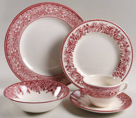 Mayfair (Williams-Sonoma) 5 Piece Place Setting