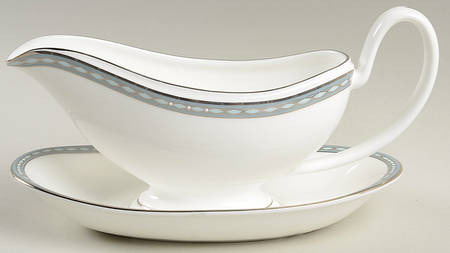 Pavia Gravy Boat & Underplate