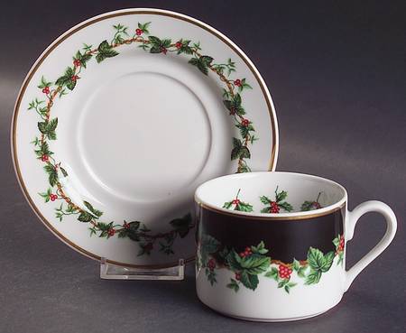 Holiday Bouquet Flat Cup & Saucer Set