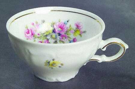 WIG694 Footed Demitasse Cup
