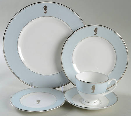 Seahorse Ocean 5 Piece Place Setting