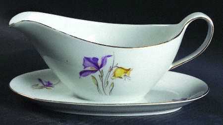 WIG787 Gravy Boat with Attached Underplate