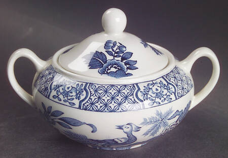 Yuan Blue (Newer, Continental Shape) Sugar Bowl & Lid
