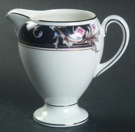Renaissance Blue Globe Shape Creamer
