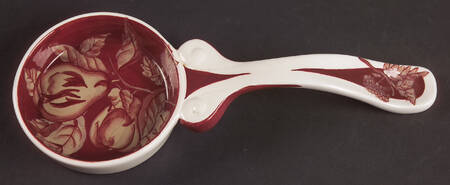 Fruit Toile Spoon Rest/Holder (Holds 1 Spoon) by Waverly