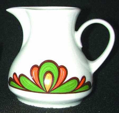 WIG805 Creamer
