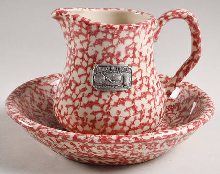 Rose Sponge 20 Oz Pitcher and Bowl Set