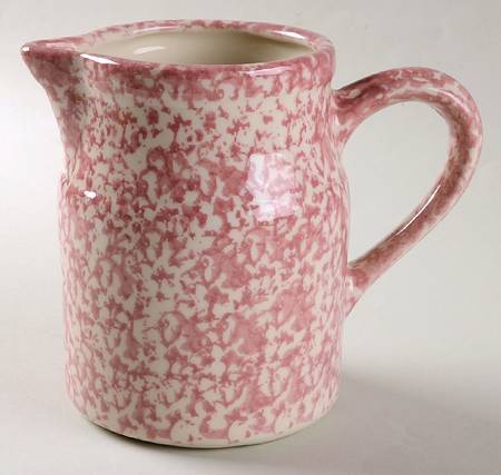 Rose Sponge 32 Oz Pitcher
