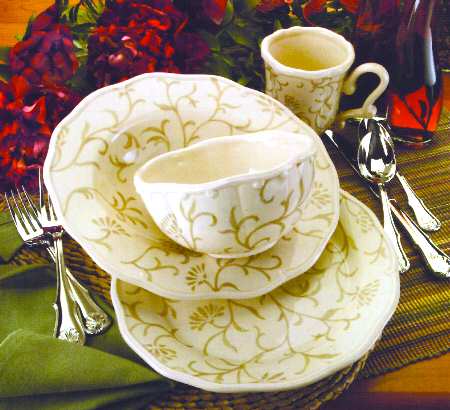 Darjeeling Almond by Waterford China
