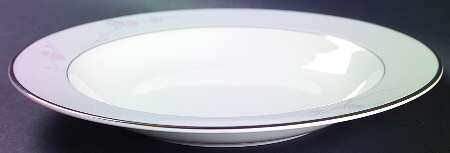 Chrysanthemum Large Rim Soup Bowl