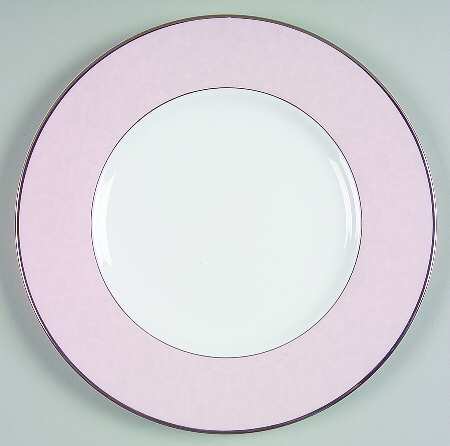 Chrysanthemum Accent Luncheon Plate