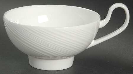 Ethereal Footed Cup