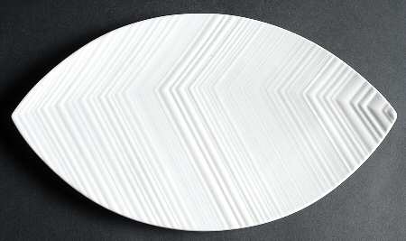 Ethereal 12" Leaf Shape Platter