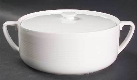 Antibes Round Covered Vegetable