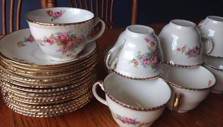 WOO121 Flat Cup & Saucer Set