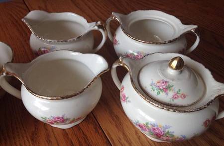 WOO121 Creamer