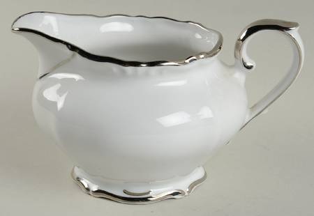 WIG822 Creamer