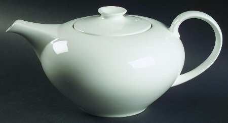 Minimal Chalk Teapot & Lid