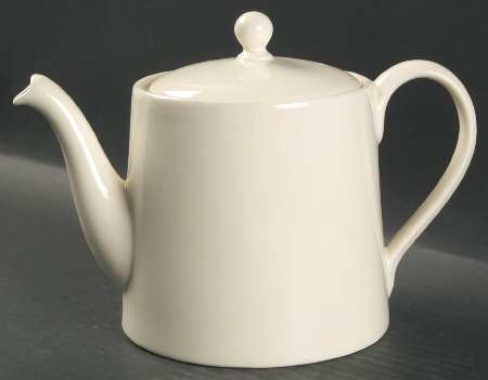 Plain Ivory Teapot & Lid