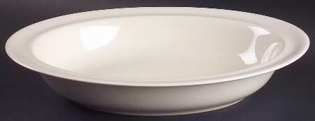 Plain Ivory 11" Shallow Oval Bowl