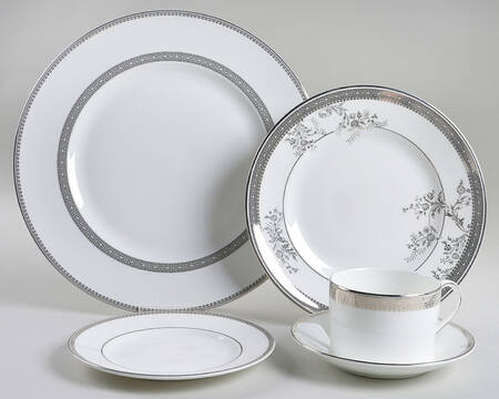Vera Lace Platinum 40 Piece Estate Set