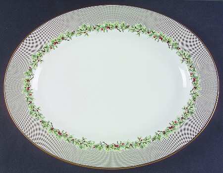 Holly Wreath 13" Oval Serving Platter