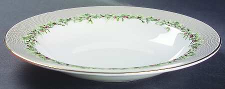 Holly Wreath Large Rim Soup Bowl