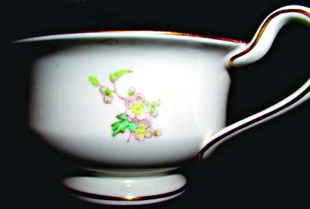 X4912 Footed Cup