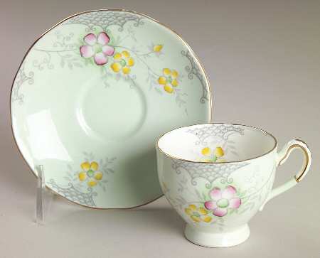 7993 Footed Demitasse Cup & Saucer Set