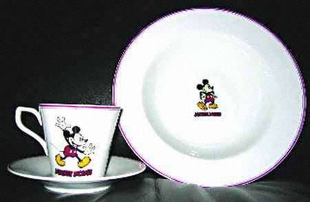 DIN47 Flat Cup & Saucer Set