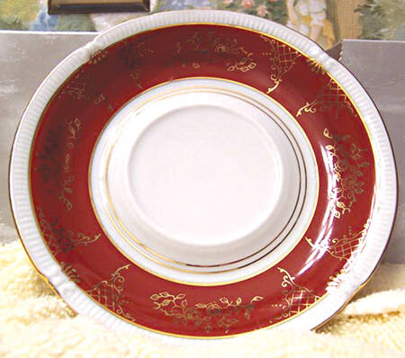 WIG858 Saucer