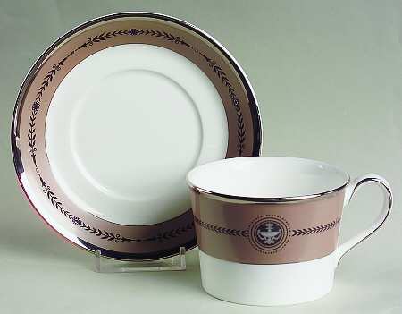 Laurel (Taupe Band, Black Laurel) Flat Cup & Saucer Set