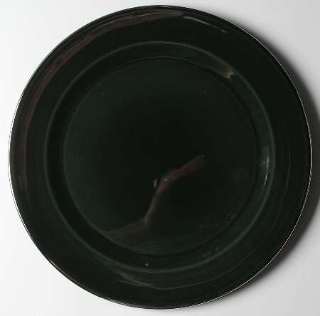 Laurel (Taupe Band, Black Laurel) Service Plate (Charger)