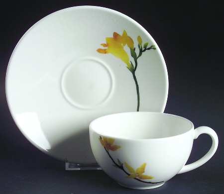 Painted Garden Forsythia (Yellow Flowers) Flat Cup & Saucer Set