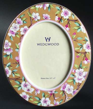 May Flowers Frame Holds 3 1/2" X 5"