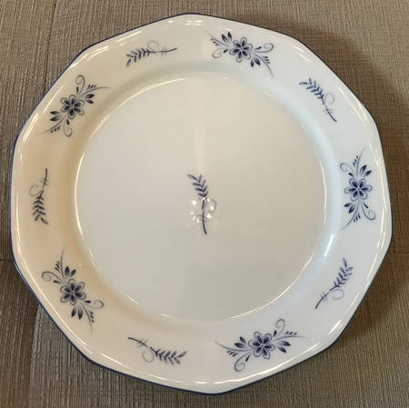 WIG867 Dinner Plate