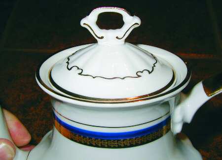 WLB58 Teapot & Lid